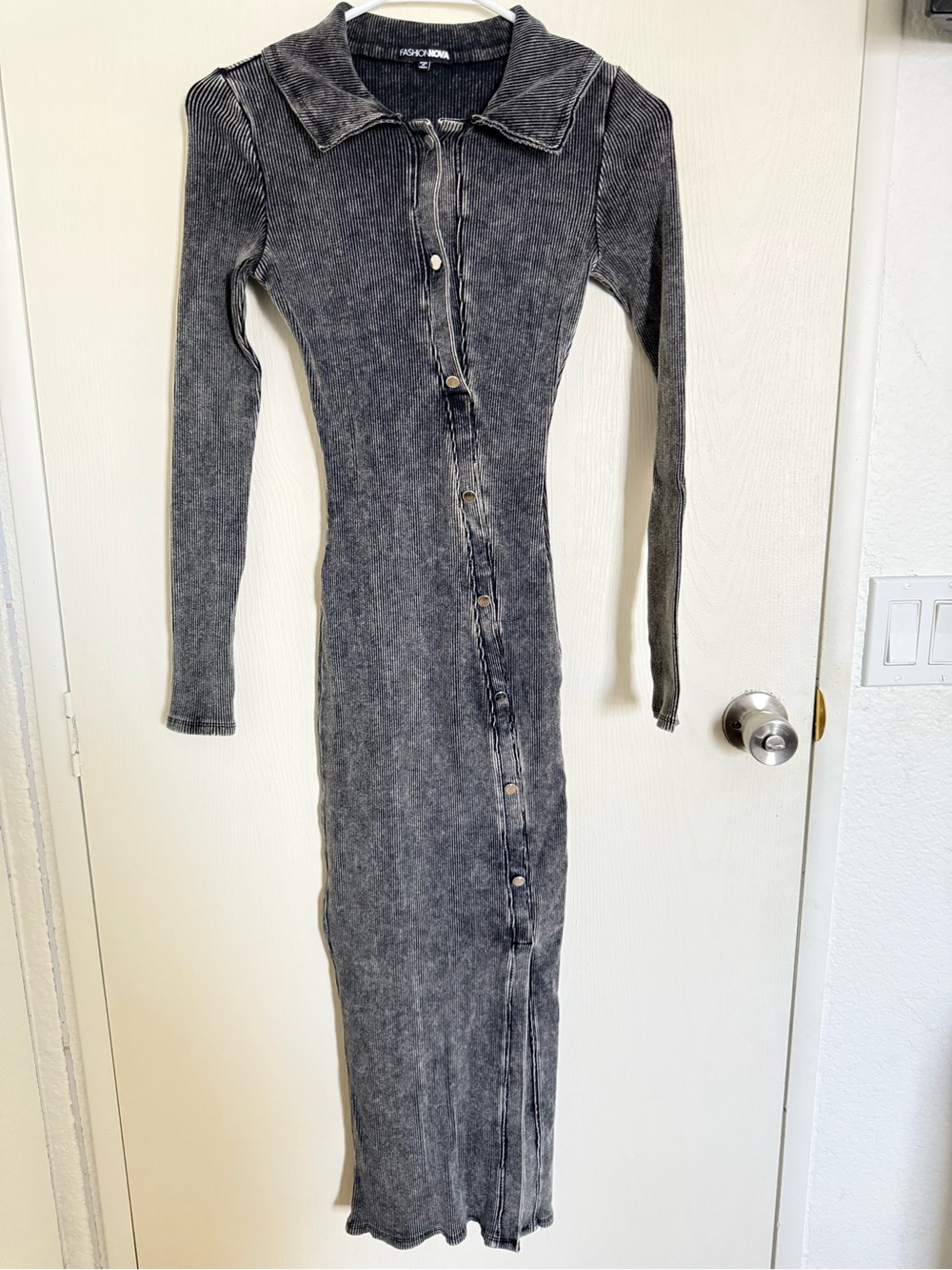 Fashion Nova Washed Black Ribbed Button-Front Maxi Dress